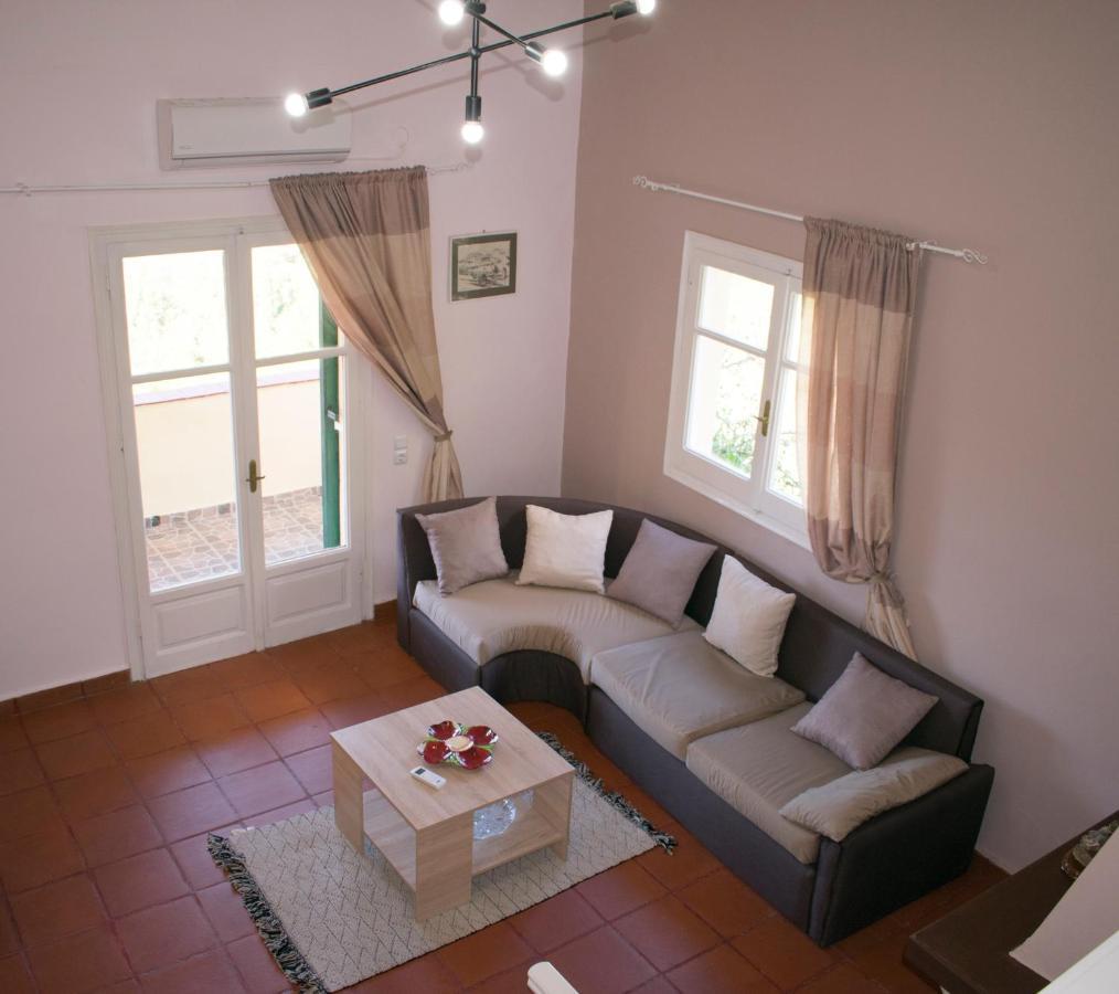 Amalia'S House Villa Лиападес Екстериор снимка